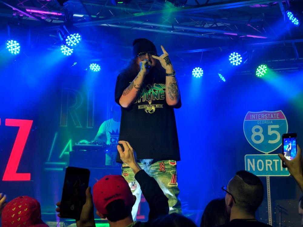 Maker:S,Date:2017-1-25,Ver:6,Lens:Kan03,Act:Lar02,E-Y